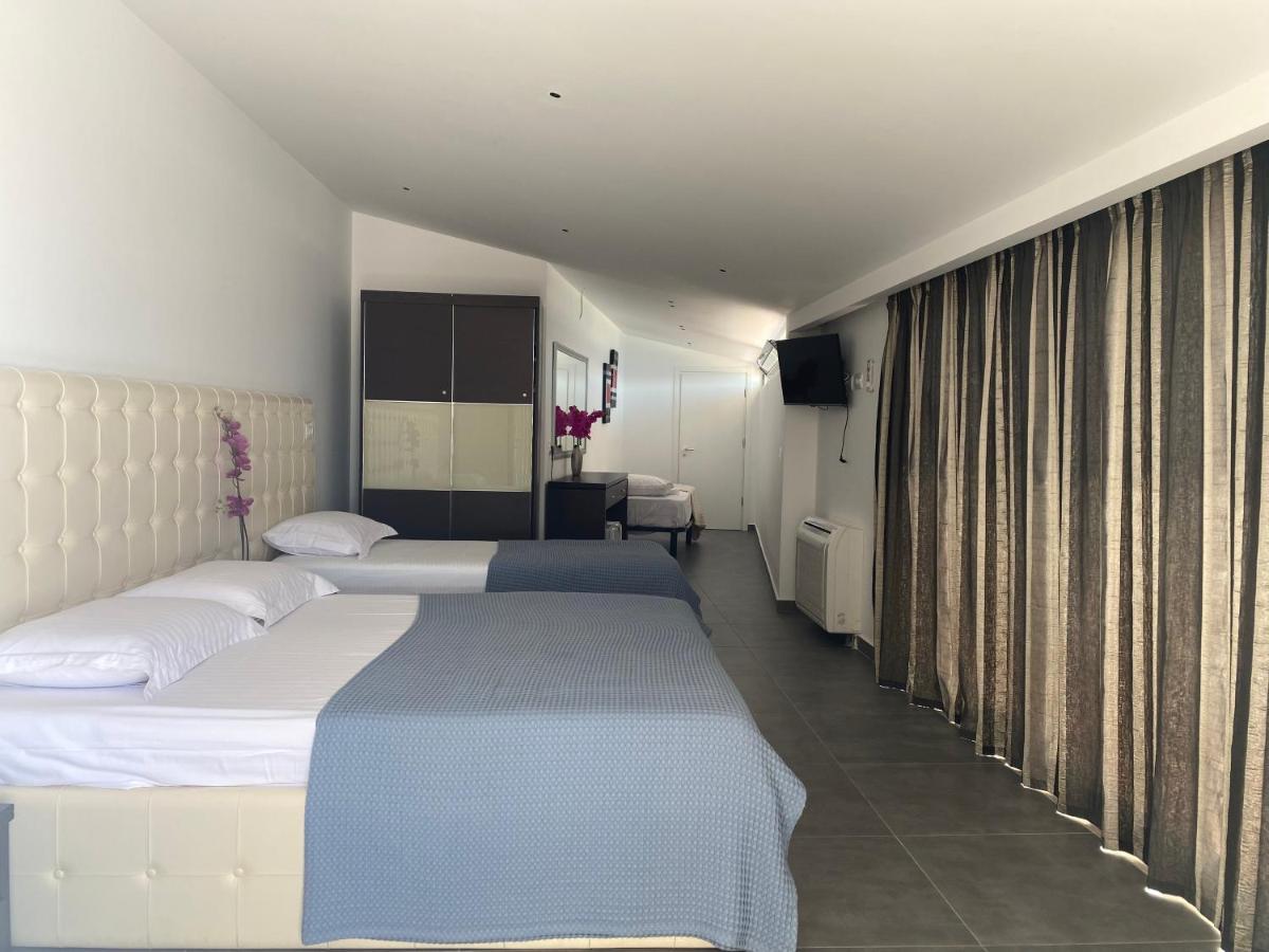 Hotel Nertili Sarandë Exterior foto