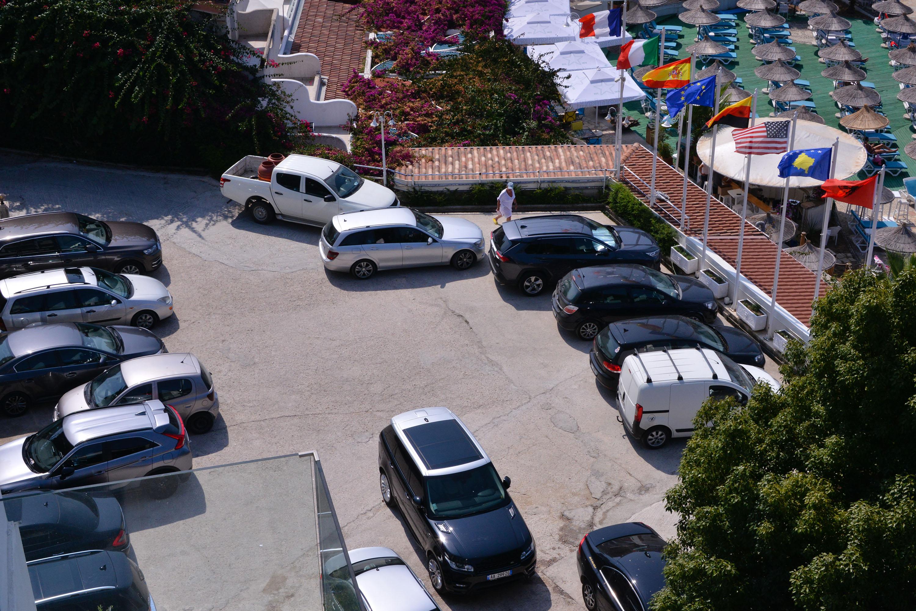 Hotel Nertili Sarandë Exterior foto