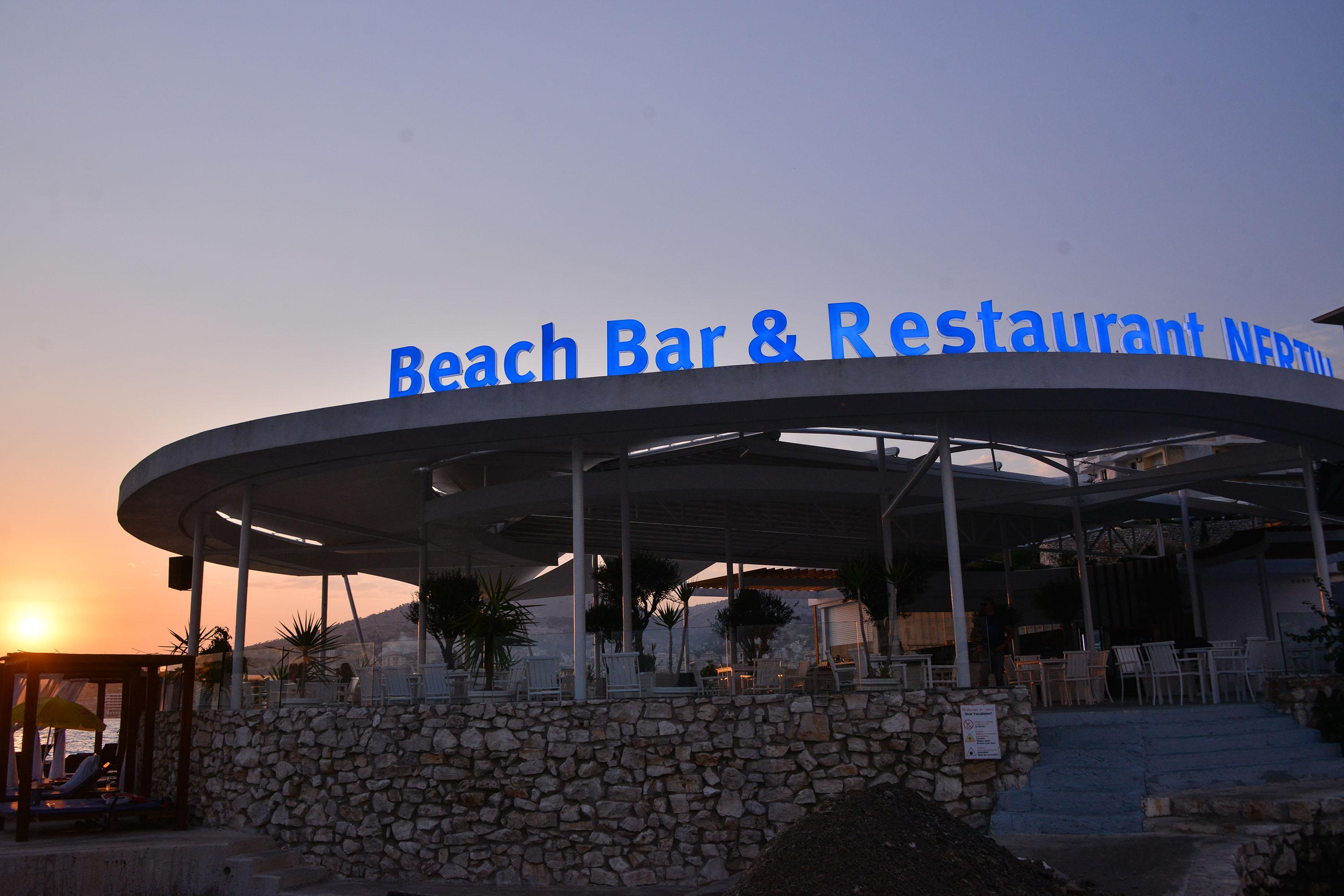 Hotel Nertili Sarandë Exterior foto
