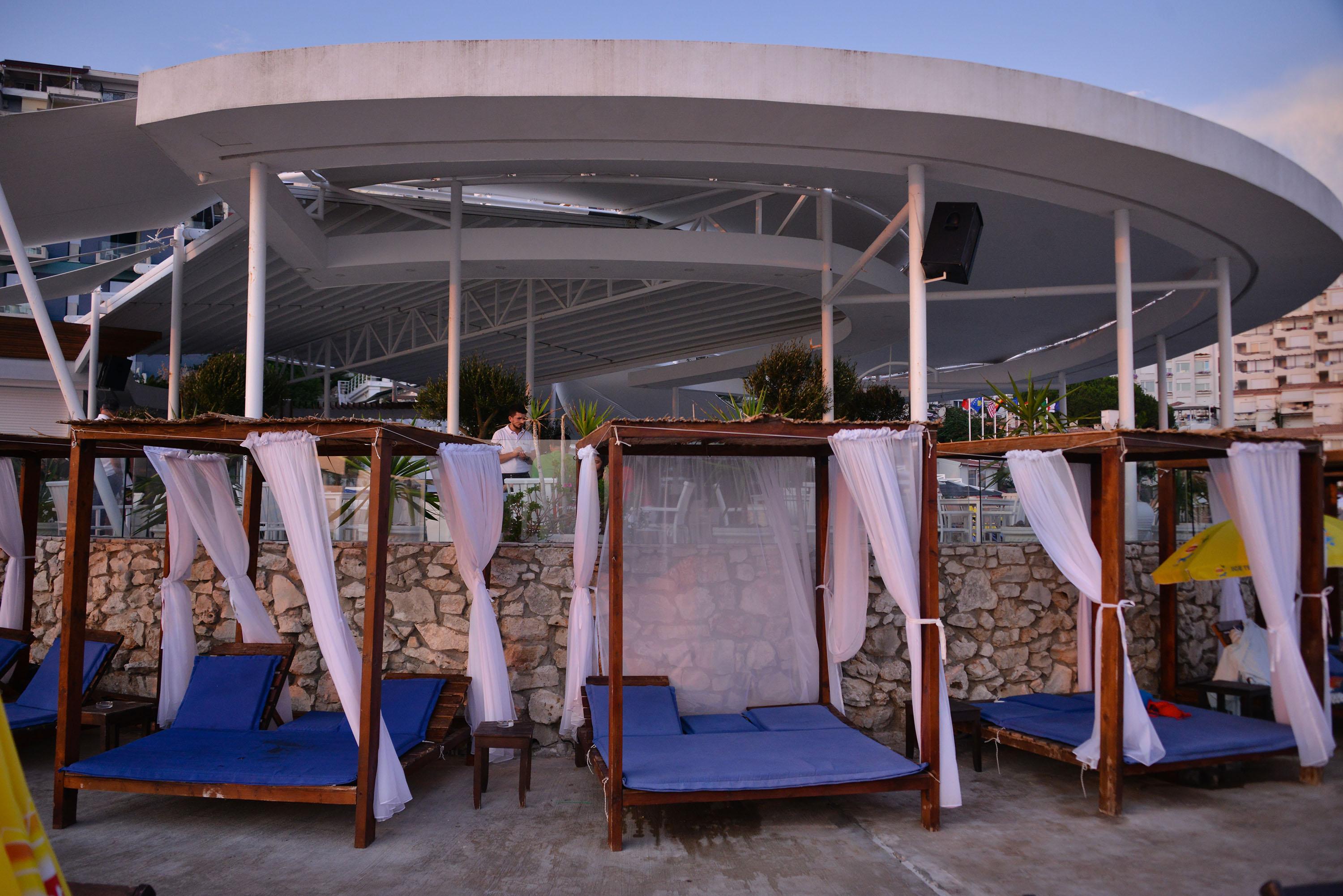 Hotel Nertili Sarandë Exterior foto